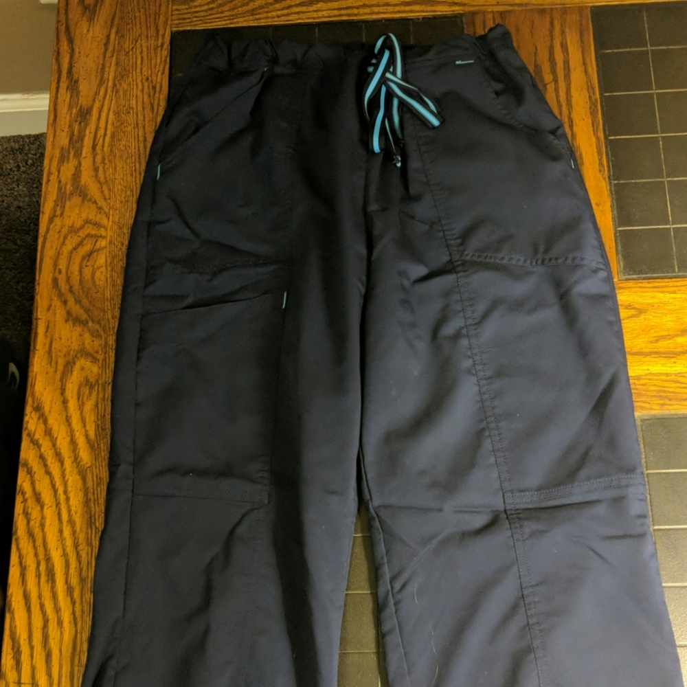 Scrub pants